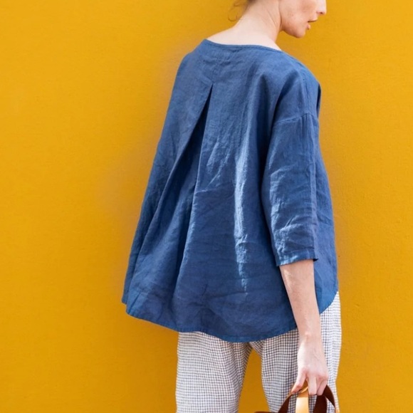 NOTPERFECTLINEN Leaf Cropped Front Linen Top in Olive 🫒 Green XS - Picture 9 of 10